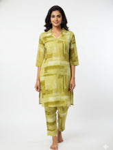 Vibhusha Stylish Co-Ord Set – Effortless Chic Look